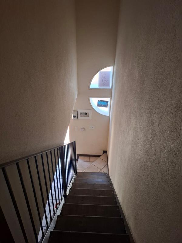 2 Bedroom Property for Sale in Birchleigh Gauteng
