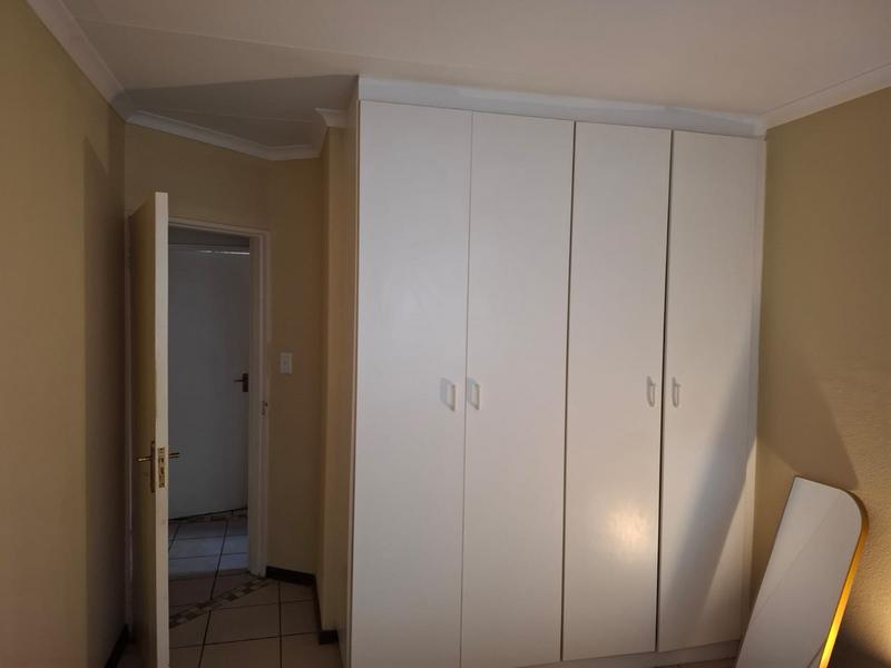 2 Bedroom Property for Sale in Birchleigh Gauteng