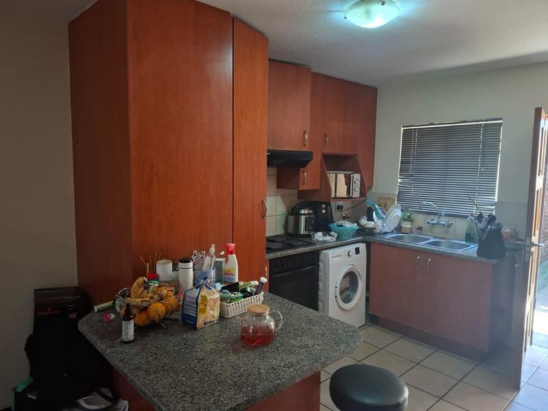 2 Bedroom Property for Sale in Birchleigh Gauteng