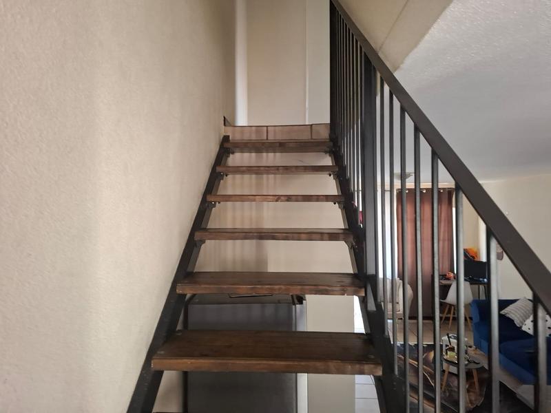 2 Bedroom Property for Sale in Birchleigh Gauteng