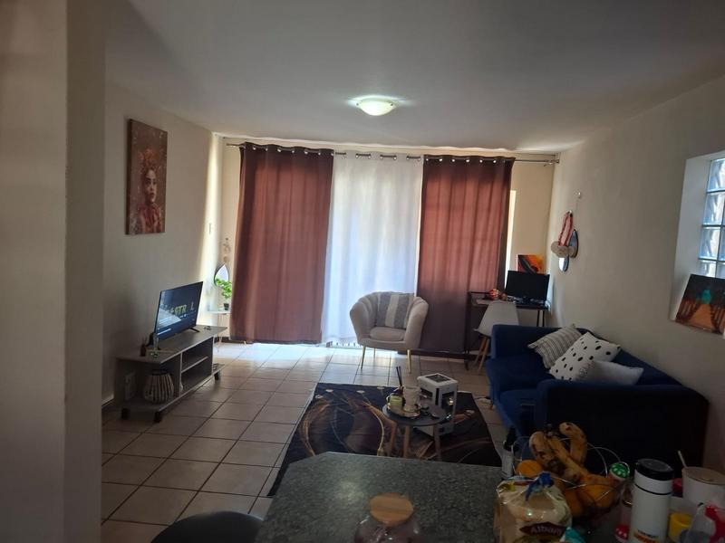 2 Bedroom Property for Sale in Birchleigh Gauteng