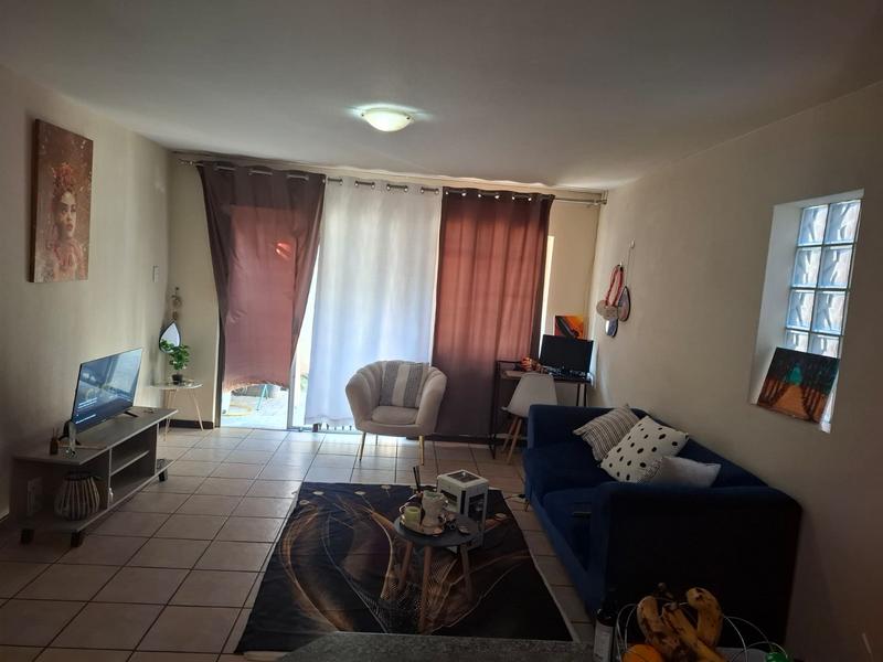 2 Bedroom Property for Sale in Birchleigh Gauteng