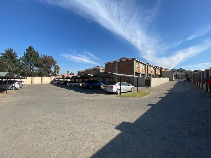 2 Bedroom Property for Sale in Birchleigh Gauteng