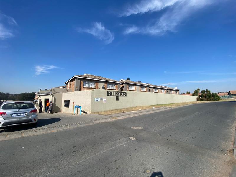 2 Bedroom Property for Sale in Birchleigh Gauteng