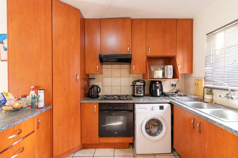 2 Bedroom Property for Sale in Birchleigh Gauteng