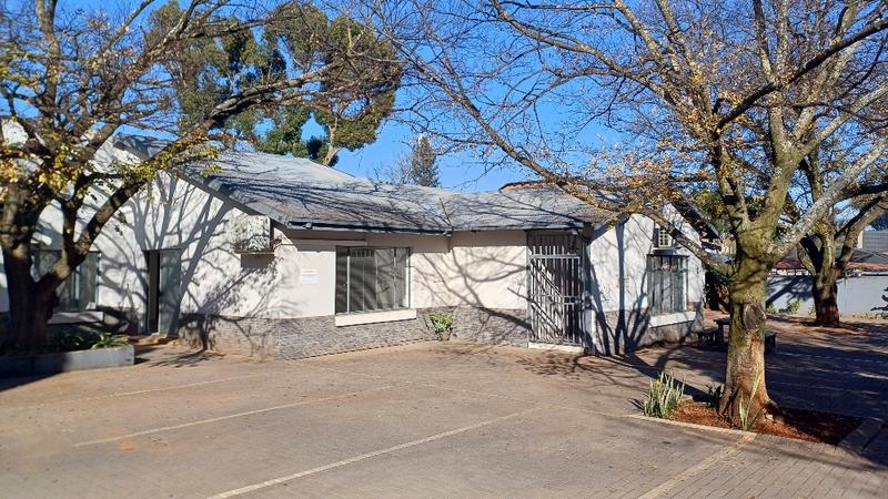 To Let commercial Property for Rent in Clubview Gauteng