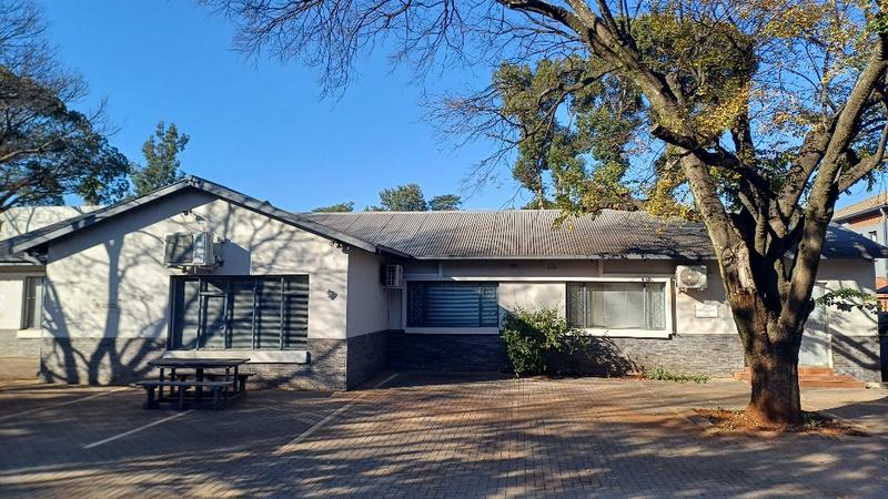 To Let commercial Property for Rent in Clubview Gauteng