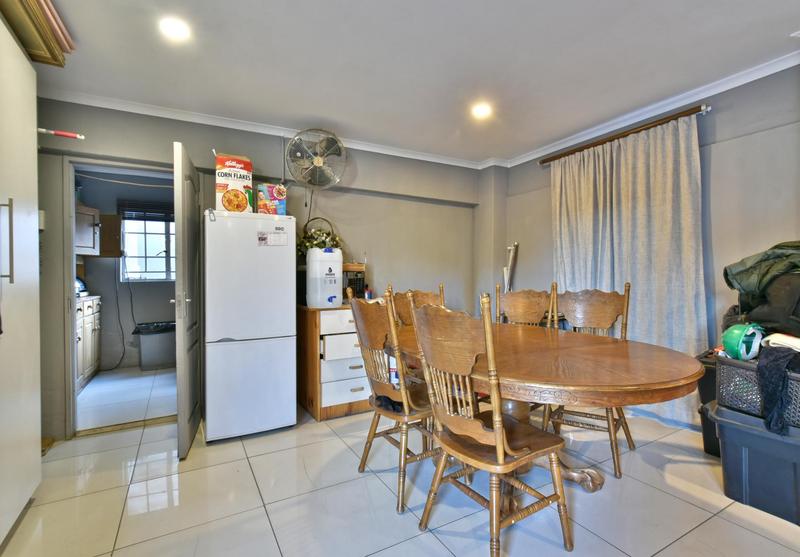 5 Bedroom Property for Sale in Mondeor Gauteng