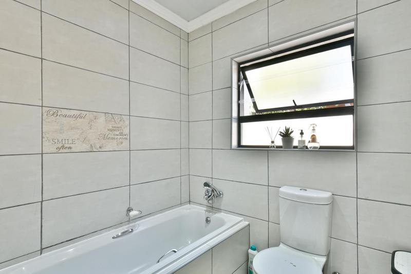 3 Bedroom Property for Sale in Randpark Ridge Gauteng