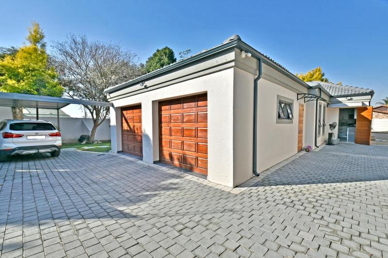 3 Bedroom Property for Sale in Randpark Ridge Gauteng