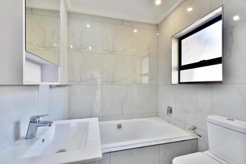 4 Bedroom Property for Sale in Randpark Ridge Gauteng