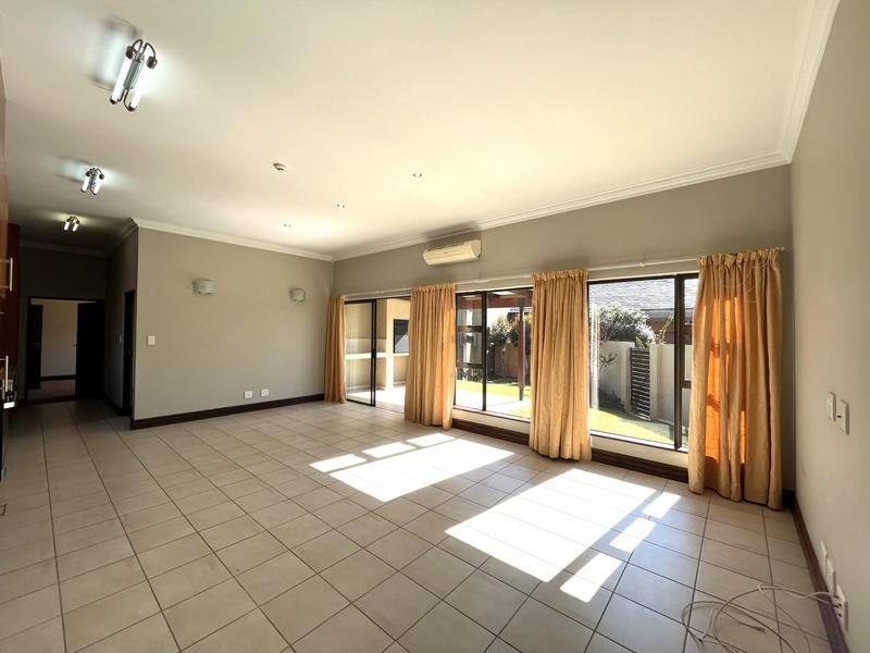 To Let 2 Bedroom Property for Rent in Retire at Midstream Gauteng