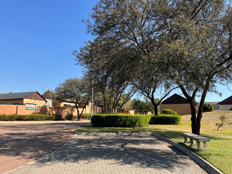 To Let 2 Bedroom Property for Rent in Retire at Midstream Gauteng