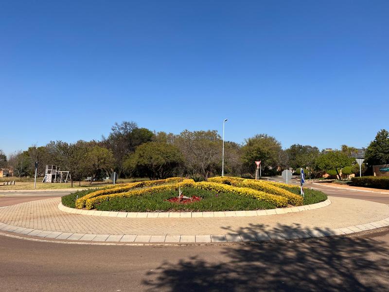 To Let 2 Bedroom Property for Rent in Retire at Midstream Gauteng