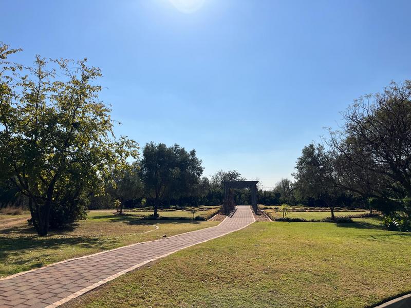 To Let 2 Bedroom Property for Rent in Retire at Midstream Gauteng