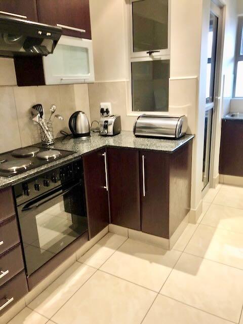 To Let 2 Bedroom Property for Rent in Sandton Central Gauteng