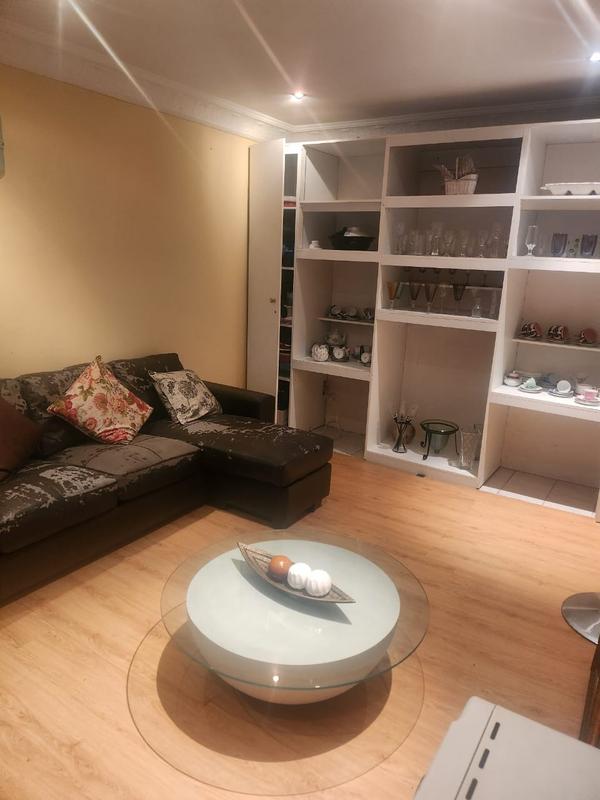 4 Bedroom Property for Sale in Mondeor Gauteng