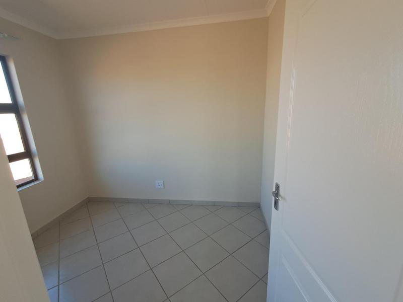 3 Bedroom Property for Sale in Windmill Park Gauteng