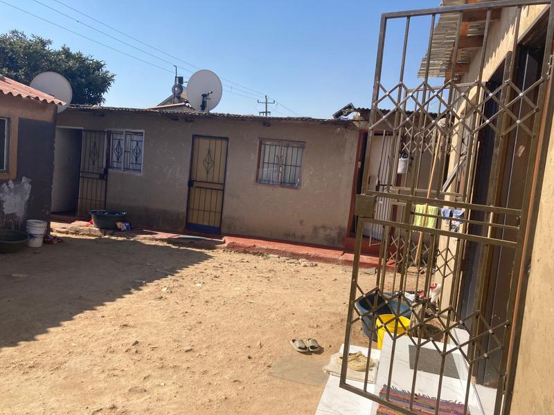 1 Bedroom Property for Sale in Kaalfontein Gauteng