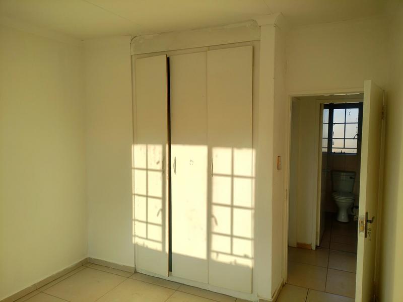 To Let 2 Bedroom Property for Rent in Germiston Central Gauteng