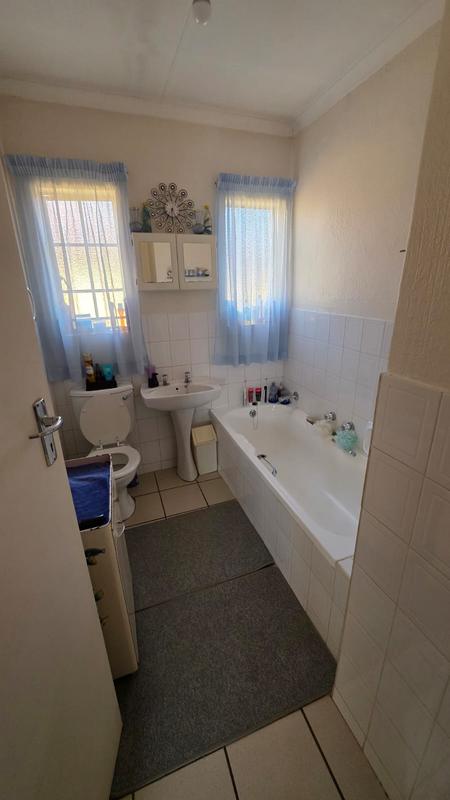 3 Bedroom Property for Sale in Doornpoort Gauteng