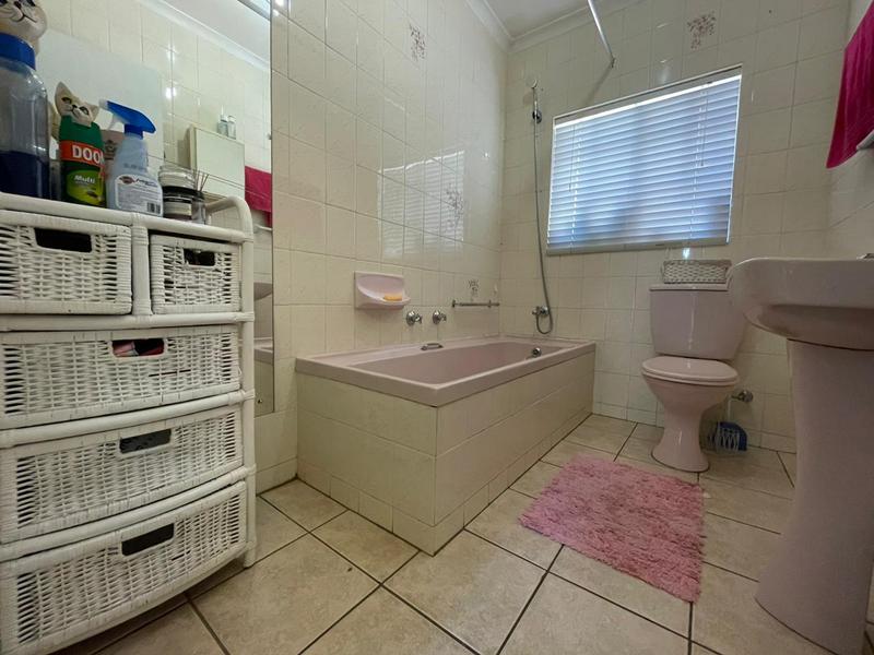 3 Bedroom Property for Sale in Whiteridge Gauteng