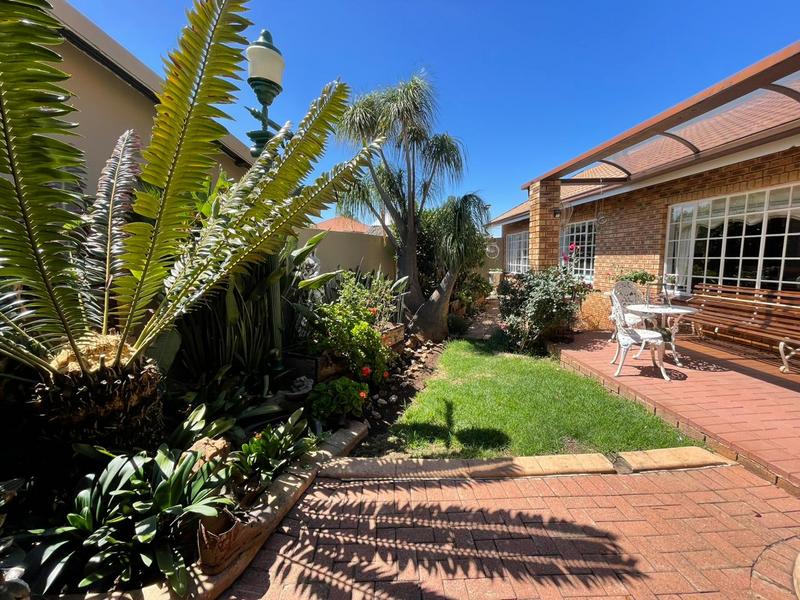 3 Bedroom Property for Sale in Whiteridge Gauteng