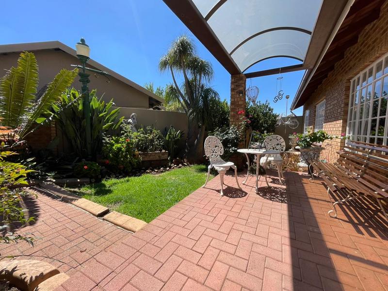 3 Bedroom Property for Sale in Whiteridge Gauteng