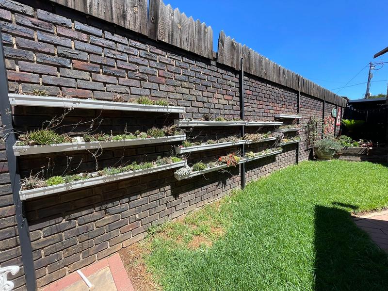 3 Bedroom Property for Sale in Whiteridge Gauteng