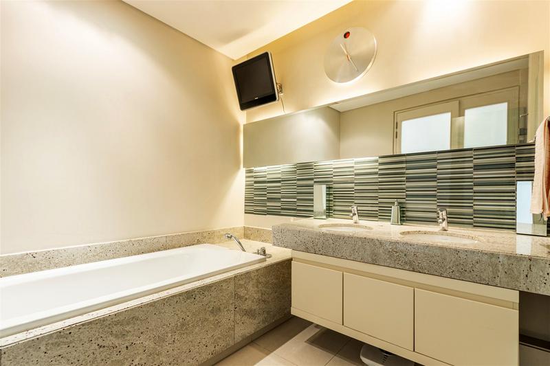 To Let 2 Bedroom Property for Rent in Morningside Gauteng