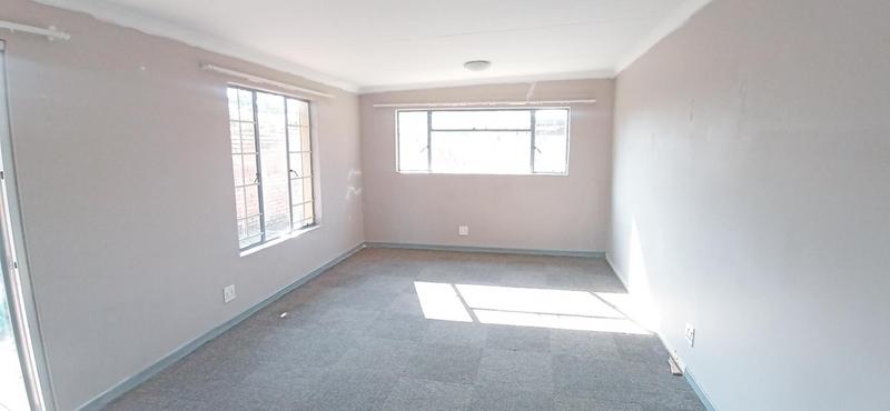To Let 5 Bedroom Property for Rent in Rietondale Gauteng