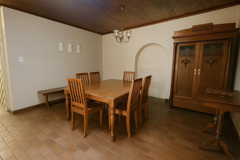 5 Bedroom Property for Sale in Wierda Park Gauteng