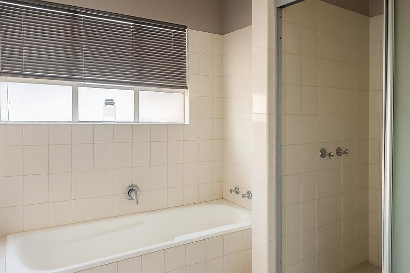 5 Bedroom Property for Sale in Wierda Park Gauteng