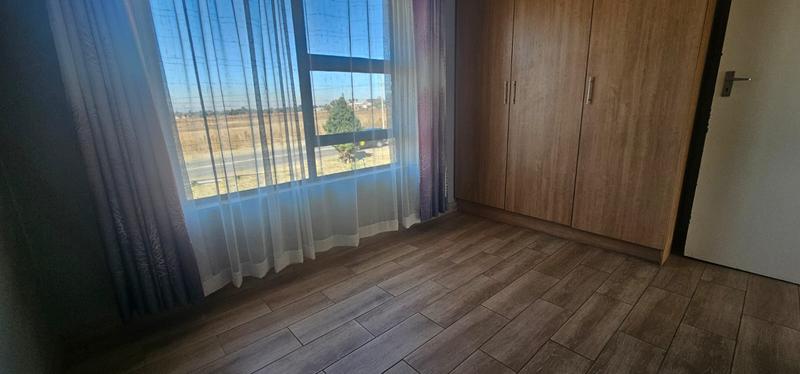 To Let 2 Bedroom Property for Rent in Meyersdal Gauteng