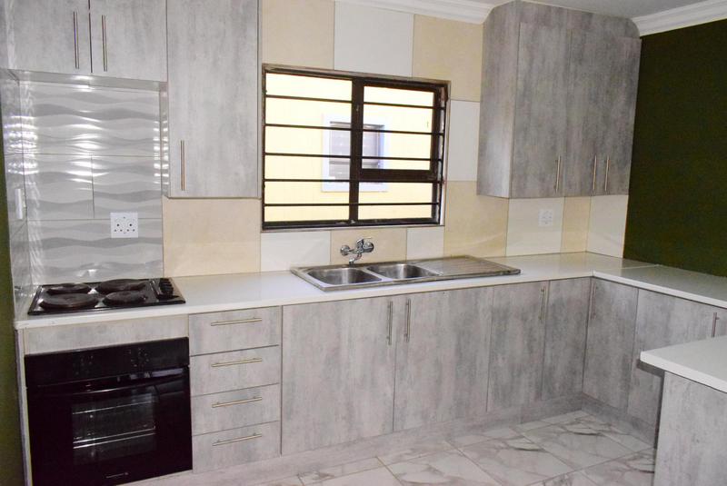 4 Bedroom Property for Sale in Naledi Gauteng