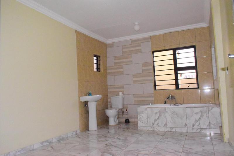 4 Bedroom Property for Sale in Naledi Gauteng
