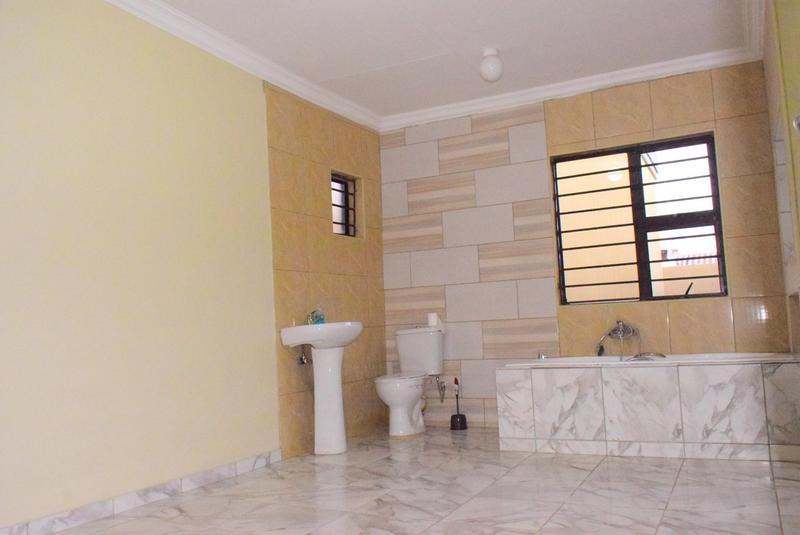 4 Bedroom Property for Sale in Naledi Gauteng