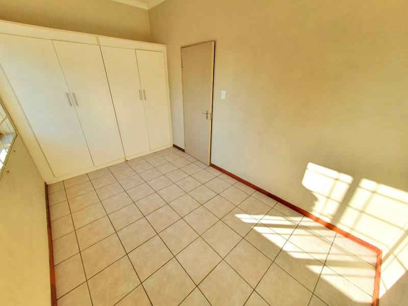 2 Bedroom Property for Sale in Pretoria North Gauteng