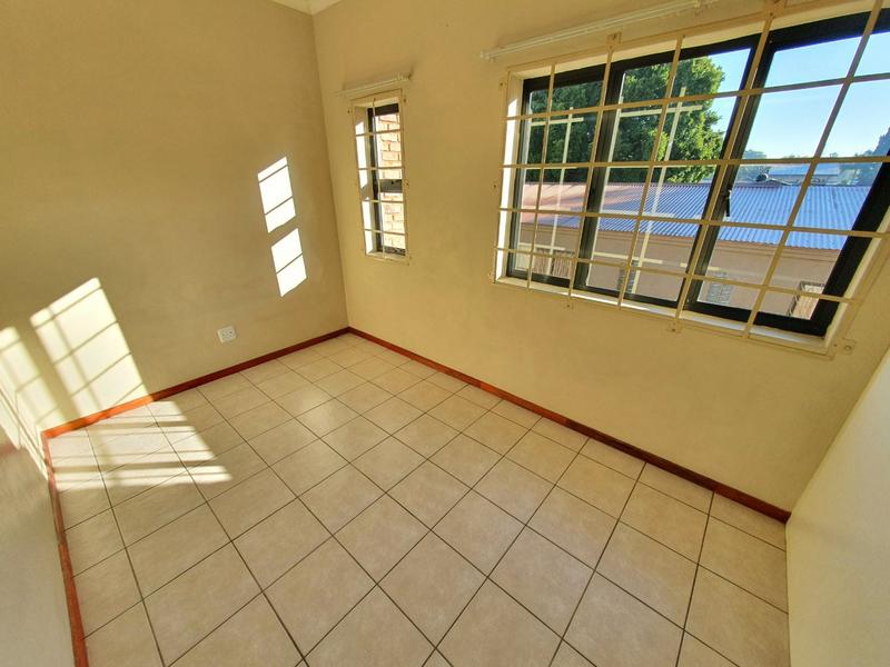 2 Bedroom Property for Sale in Pretoria North Gauteng