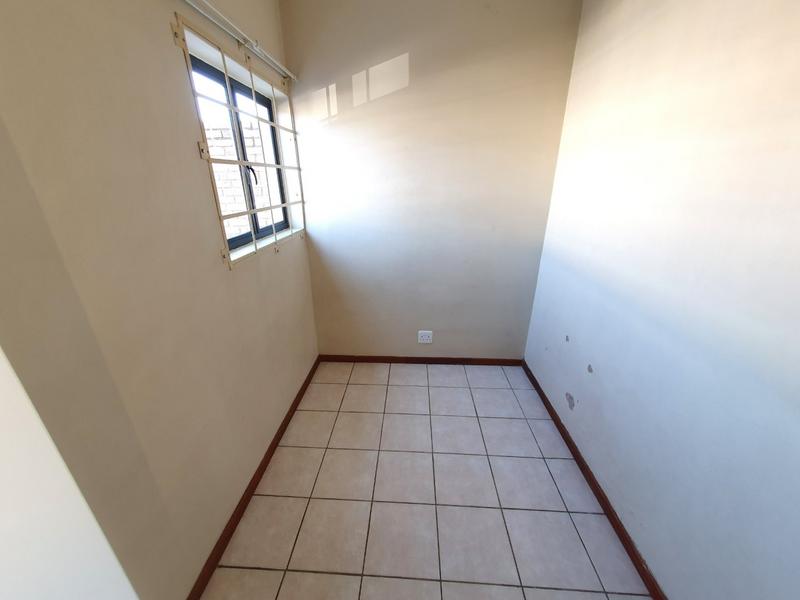 2 Bedroom Property for Sale in Pretoria North Gauteng