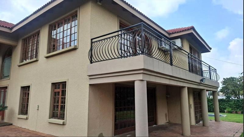 5 Bedroom Property for Sale in Beyers Park Gauteng