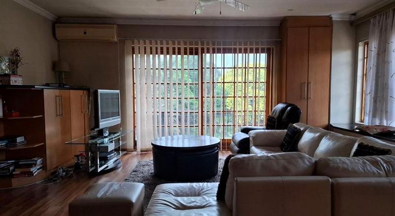 5 Bedroom Property for Sale in Beyers Park Gauteng