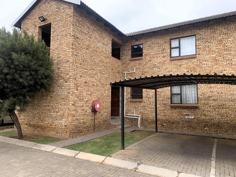 3 Bedroom Property for Sale in Goedeburg Gauteng