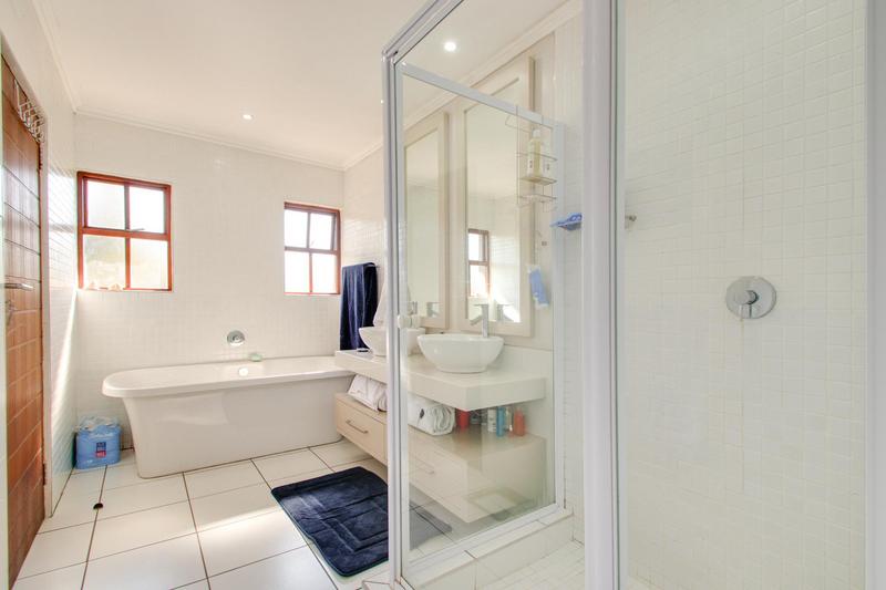 To Let 2 Bedroom Property for Rent in Dainfern Gauteng