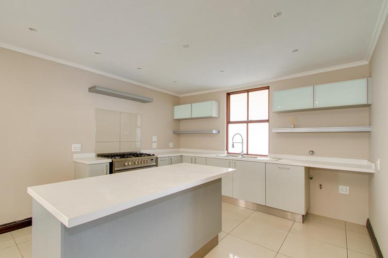 To Let 2 Bedroom Property for Rent in Dainfern Gauteng