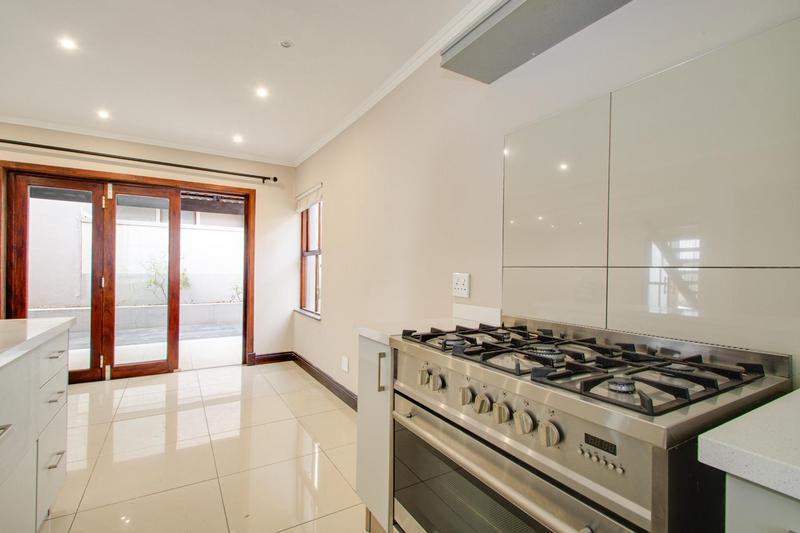 To Let 2 Bedroom Property for Rent in Dainfern Gauteng