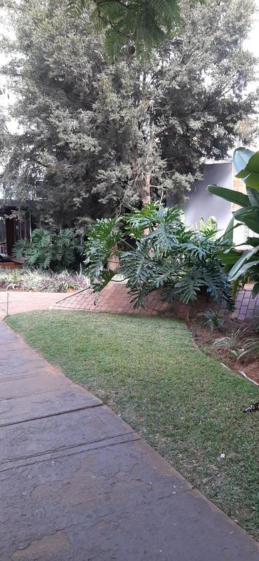 2 Bedroom Property for Sale in Muckleneuk Gauteng