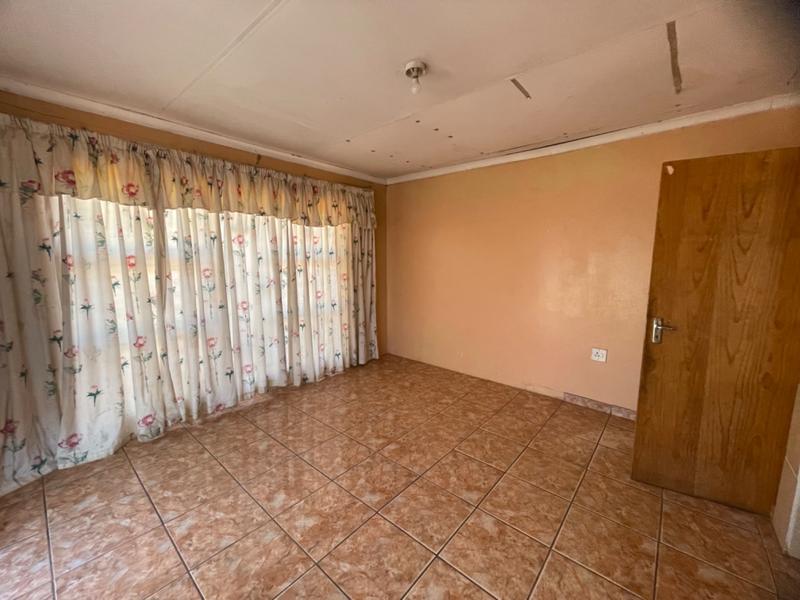 3 Bedroom Property for Sale in Soshanguve Gauteng