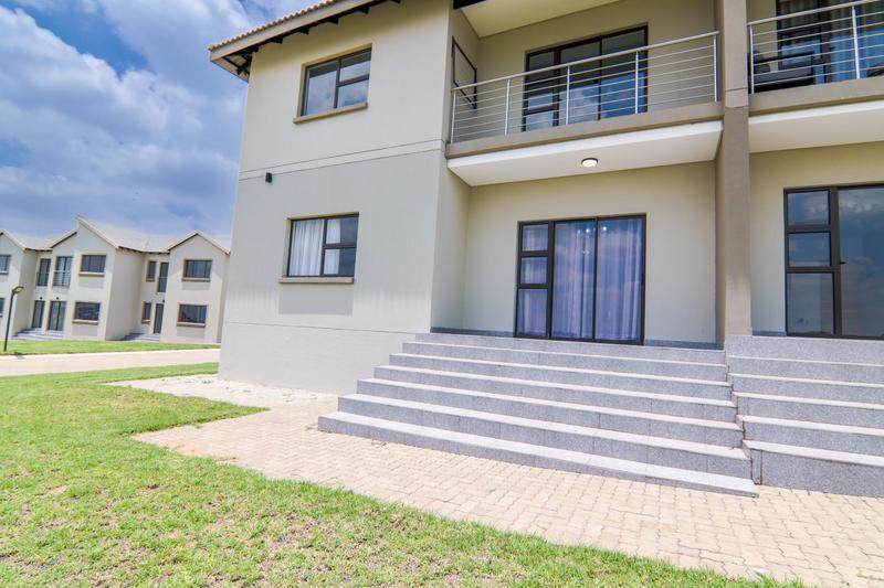 1 Bedroom Property for Sale in Noordwyk Gauteng