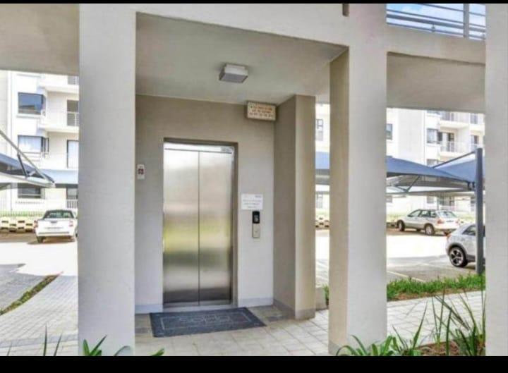 To Let 2 Bedroom Property for Rent in Fourways Gauteng